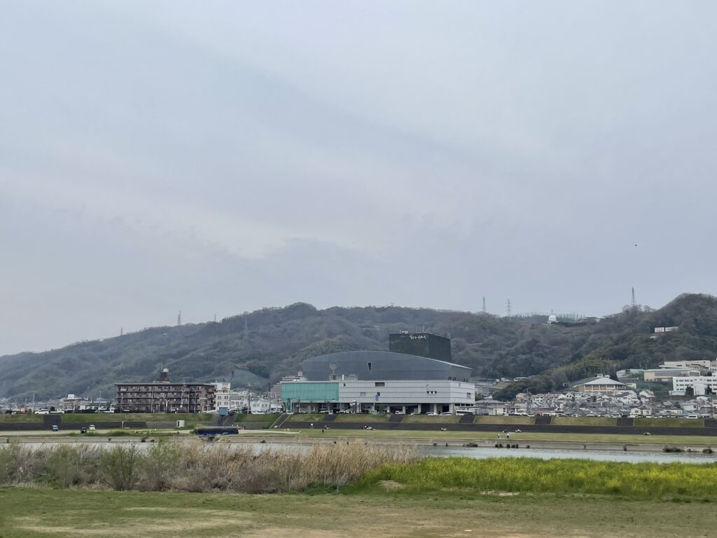 リビエホール